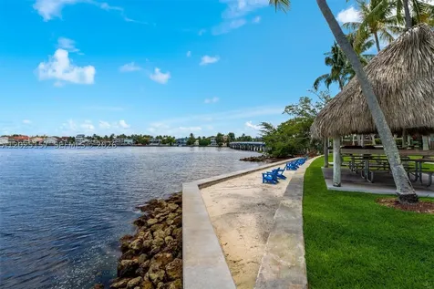 3 Grove Isle Drive Miami FL 33133