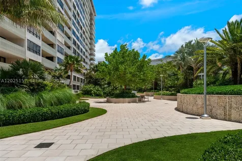 3 Grove Isle Drive Miami FL 33133