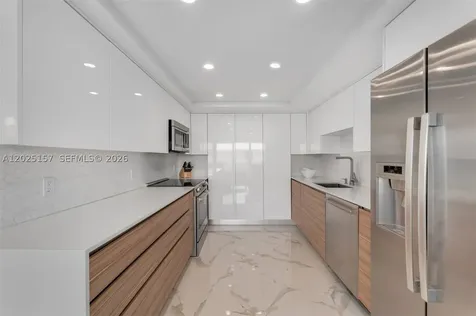 3 Grove Isle Drive Miami FL 33133