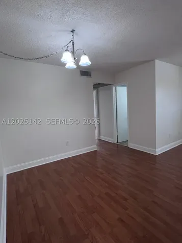 2570 W 67th Place Hialeah FL 33016