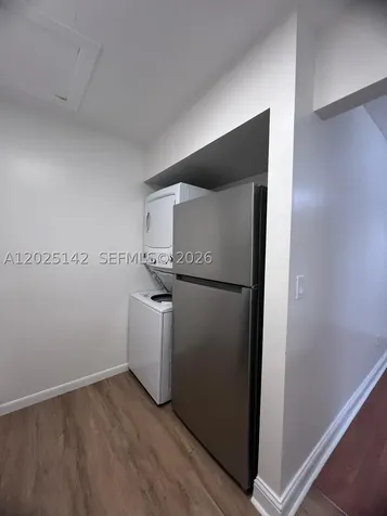 2570 W 67th Place Hialeah FL 33016