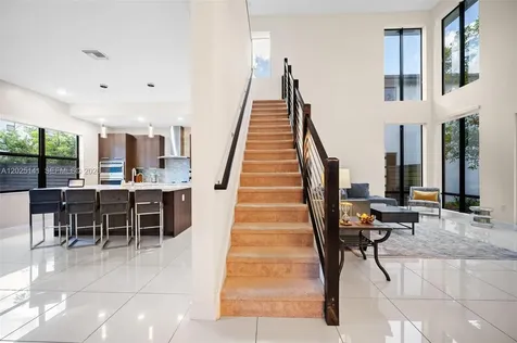 8763 NW 157th Terrace Miami Lakes FL 33018