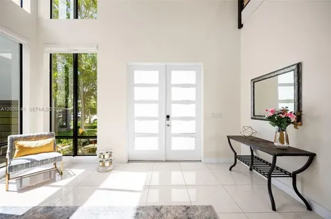 8763 NW 157th Terrace Miami Lakes FL 33018