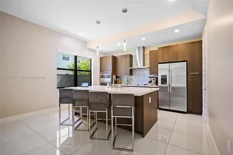 8763 NW 157th Terrace Miami Lakes FL 33018