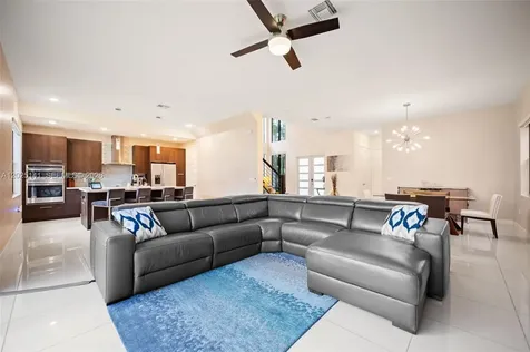 8763 NW 157th Terrace Miami Lakes FL 33018