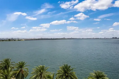 2900 NE 7th Avenue Miami FL 33137