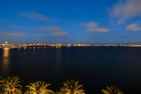 2900 NE 7th Avenue Miami FL 33137