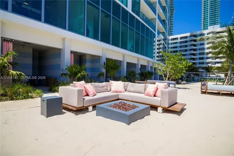 2900 NE 7th Avenue Miami FL 33137