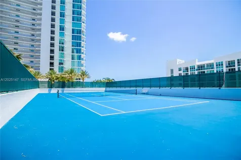 2900 NE 7th Avenue Miami FL 33137