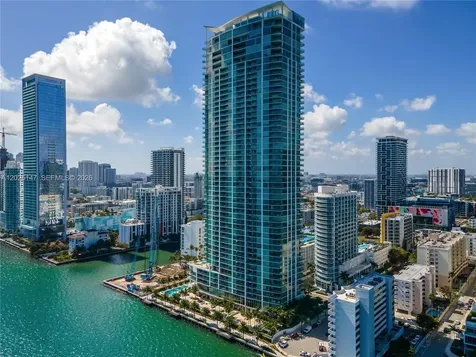 2900 NE 7th Avenue Miami FL 33137