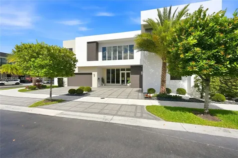 7525 NW 103rd Place Doral FL 33178