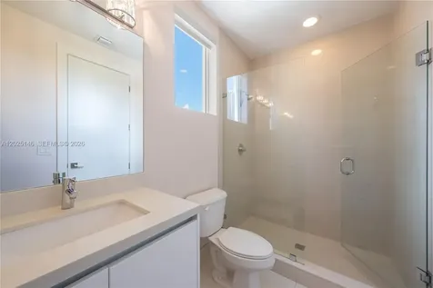 7525 NW 103rd Place Doral FL 33178