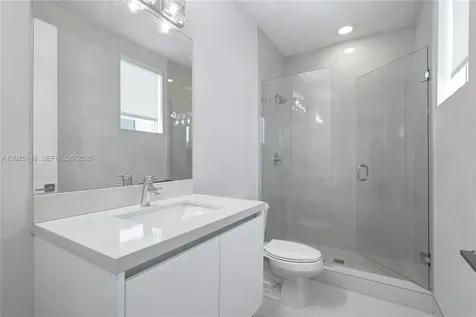 7525 NW 103rd Place Doral FL 33178