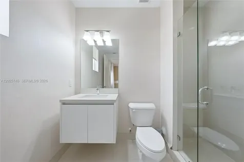 7525 NW 103rd Place Doral FL 33178