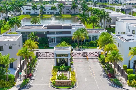 7525 NW 103rd Place Doral FL 33178
