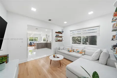 3101 SW 25th Terrace Miami FL 33133