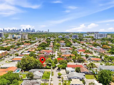 3101 SW 25th Terrace Miami FL 33133