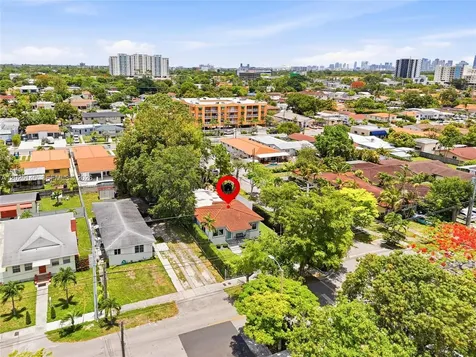 3101 SW 25th Terrace Miami FL 33133