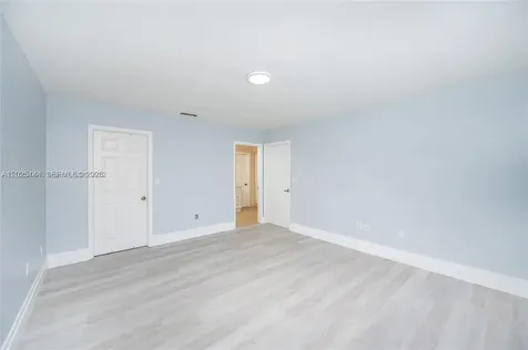 18660 NW 78th Avenue Hialeah FL 33015