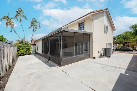18660 NW 78th Avenue Hialeah FL 33015