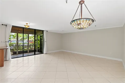 671 NE 195th Street Miami FL 33179