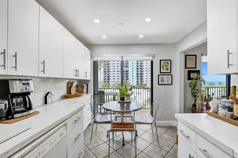 1201 S Ocean Drive Hollywood FL 33019