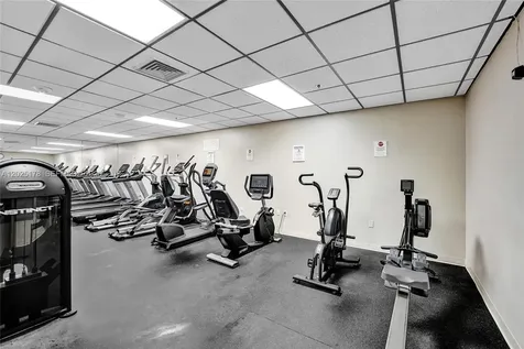 1201 S Ocean Drive Hollywood FL 33019
