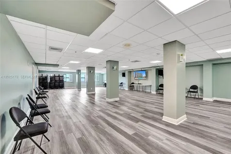 1201 S Ocean Drive Hollywood FL 33019