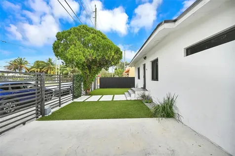 112 NW 53rd Street Miami FL 33127