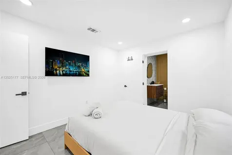 112 NW 53rd Street Miami FL 33127