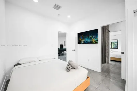 112 NW 53rd Street Miami FL 33127