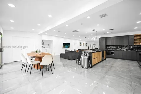 112 NW 53rd Street Miami FL 33127