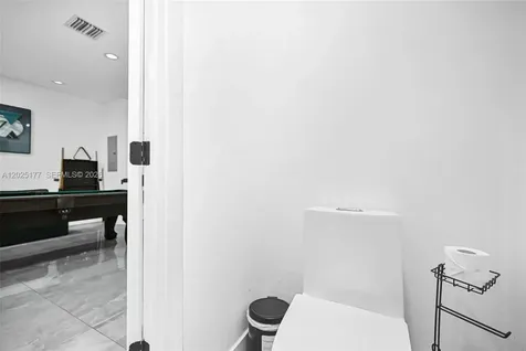 112 NW 53rd Street Miami FL 33127