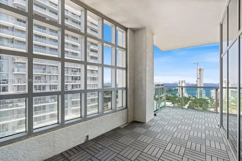 3301 NE 1st Avenue Miami FL 33137