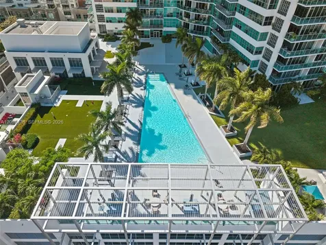 3301 NE 1st Avenue Miami FL 33137