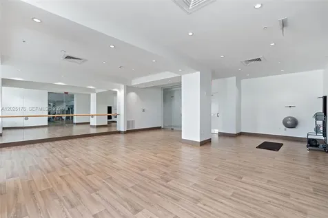 3301 NE 1st Avenue Miami FL 33137