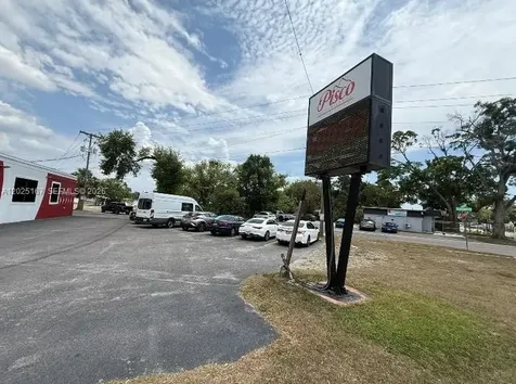 7507 N Armenia Avenue Tampa FL 33604
