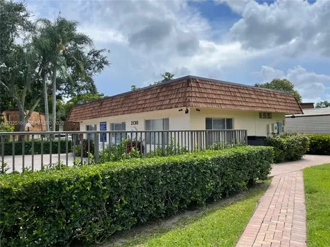 8901 Orange Grove Drive Davie FL 33324