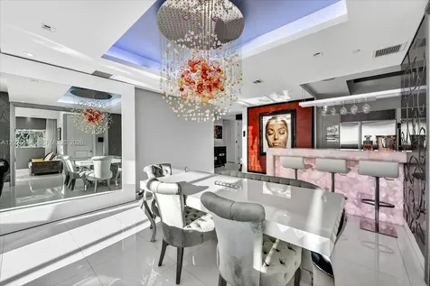 100 S Pointe Drive Miami Beach FL 33139