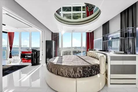 100 S Pointe Drive Miami Beach FL 33139