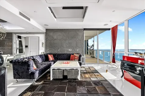 100 S Pointe Drive Miami Beach FL 33139
