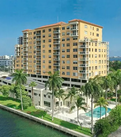 1625 Kennedy Causeway North Bay Village FL 33141
