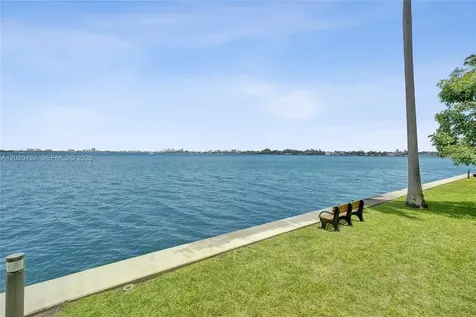 1625 Kennedy Causeway North Bay Village FL 33141
