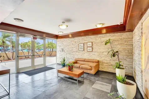 1625 Kennedy Causeway North Bay Village FL 33141