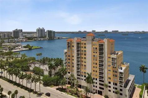 1625 Kennedy Causeway North Bay Village FL 33141