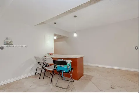 4000 N Hills Drive Hollywood FL 33021