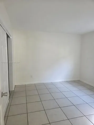 2121 NE 168th Street North Miami Beach FL 33162