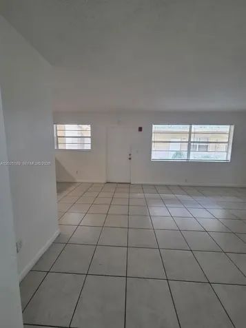 2121 NE 168th Street North Miami Beach FL 33162