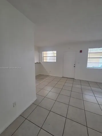 2121 NE 168th Street North Miami Beach FL 33162