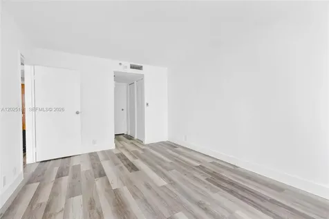7601 E Treasure Drive North Bay Village FL 33141
